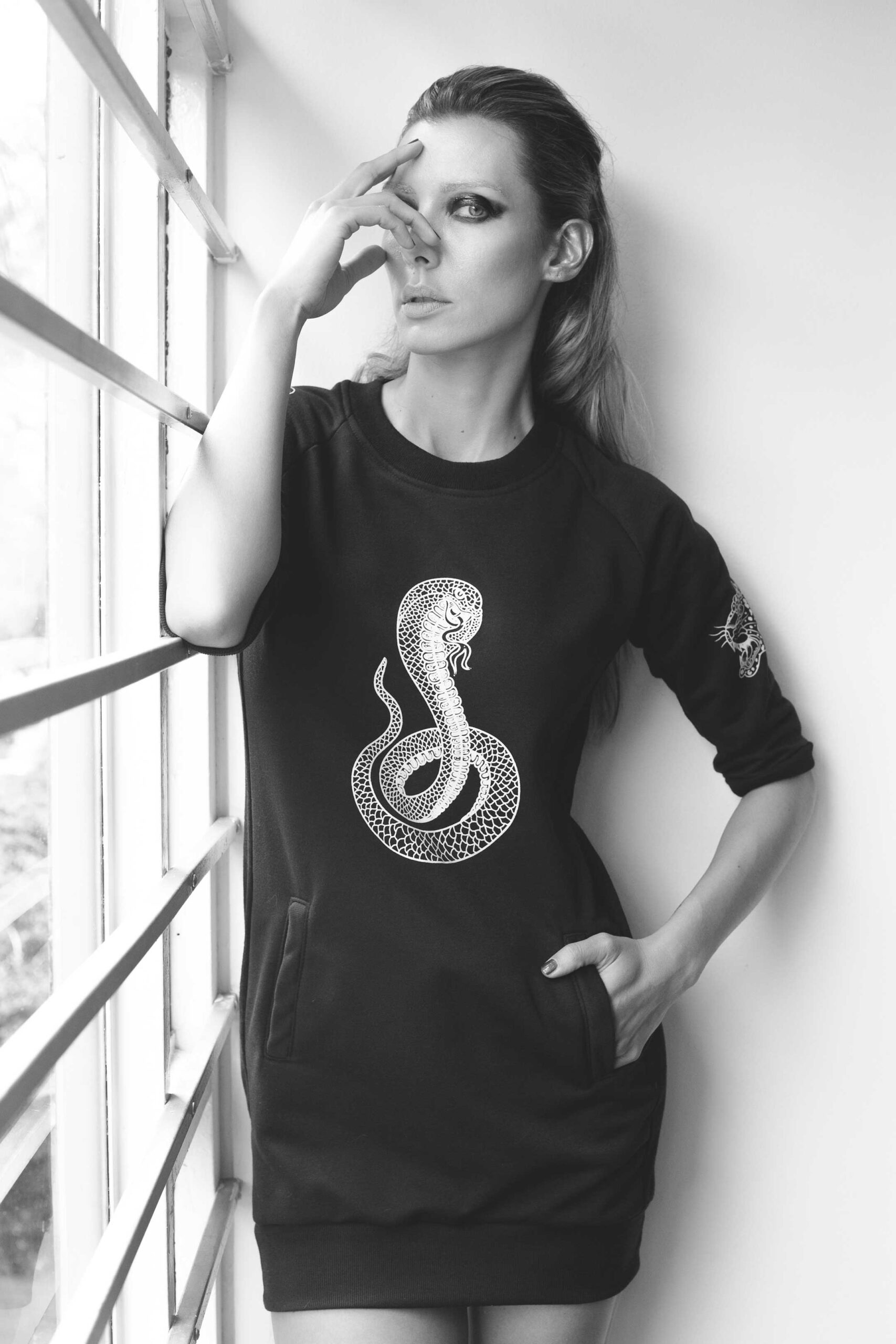 wild-cobra-hoodie-dress