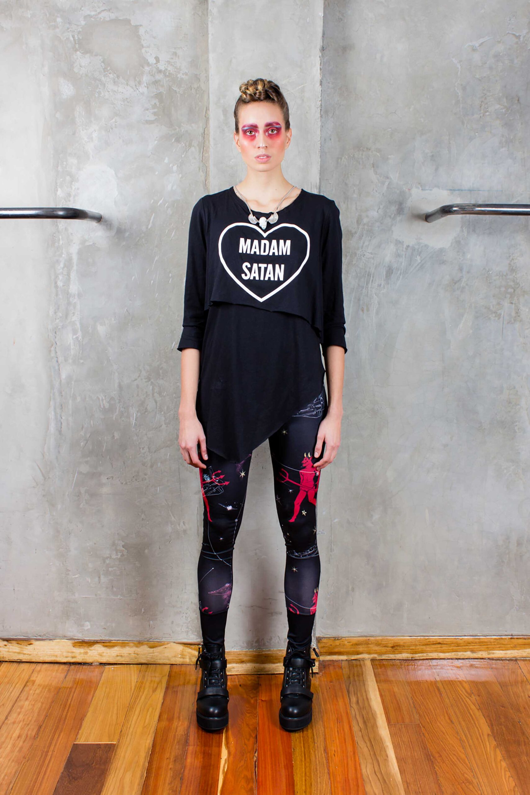 t-shirt-madam-satan