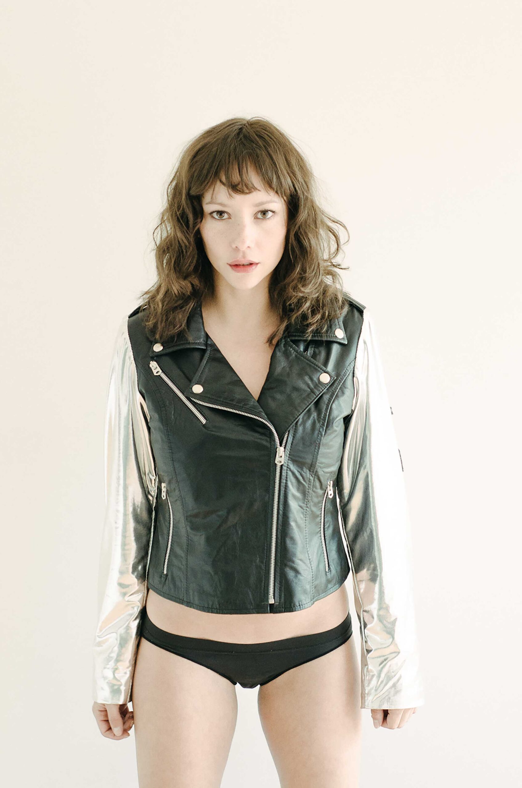 silver-mix-classic-biker