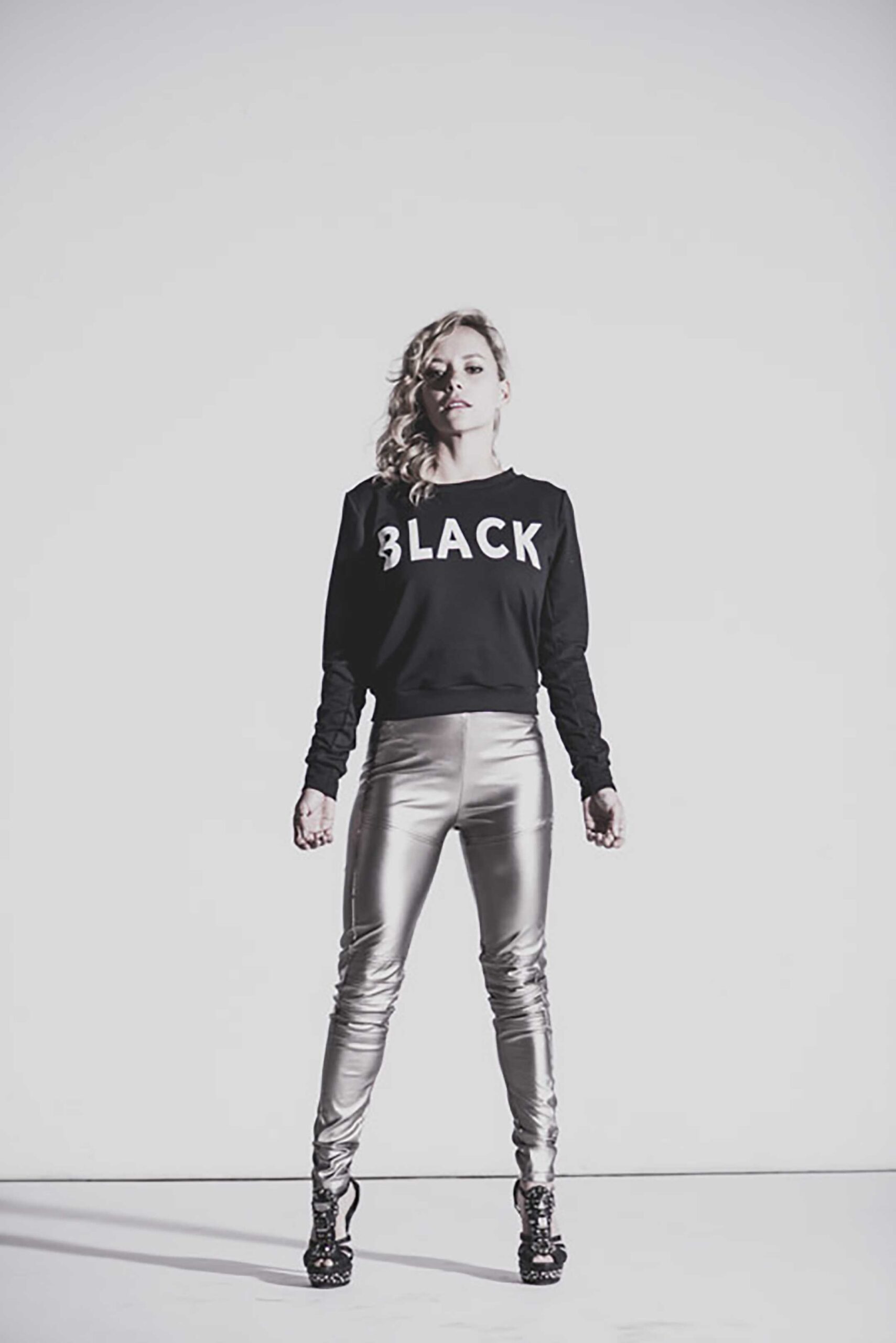 hoddie-black