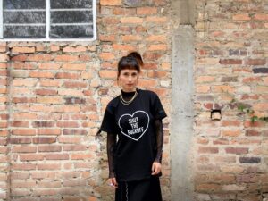 T-SHIRT "SHUT THE FUCK OFF”