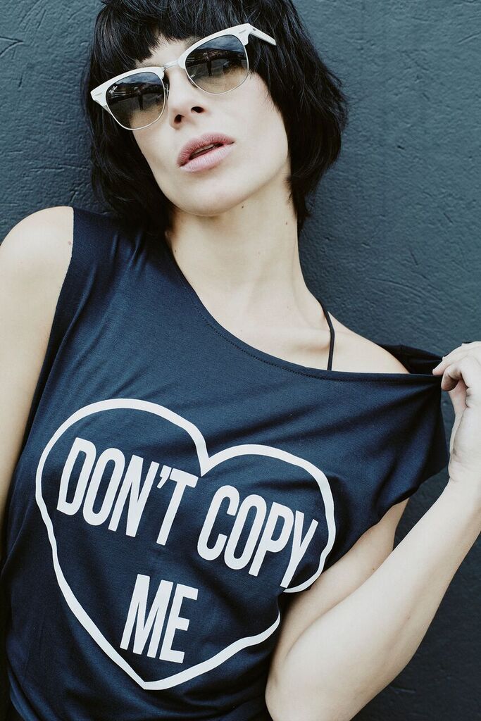 dont-copy-me-tshirt