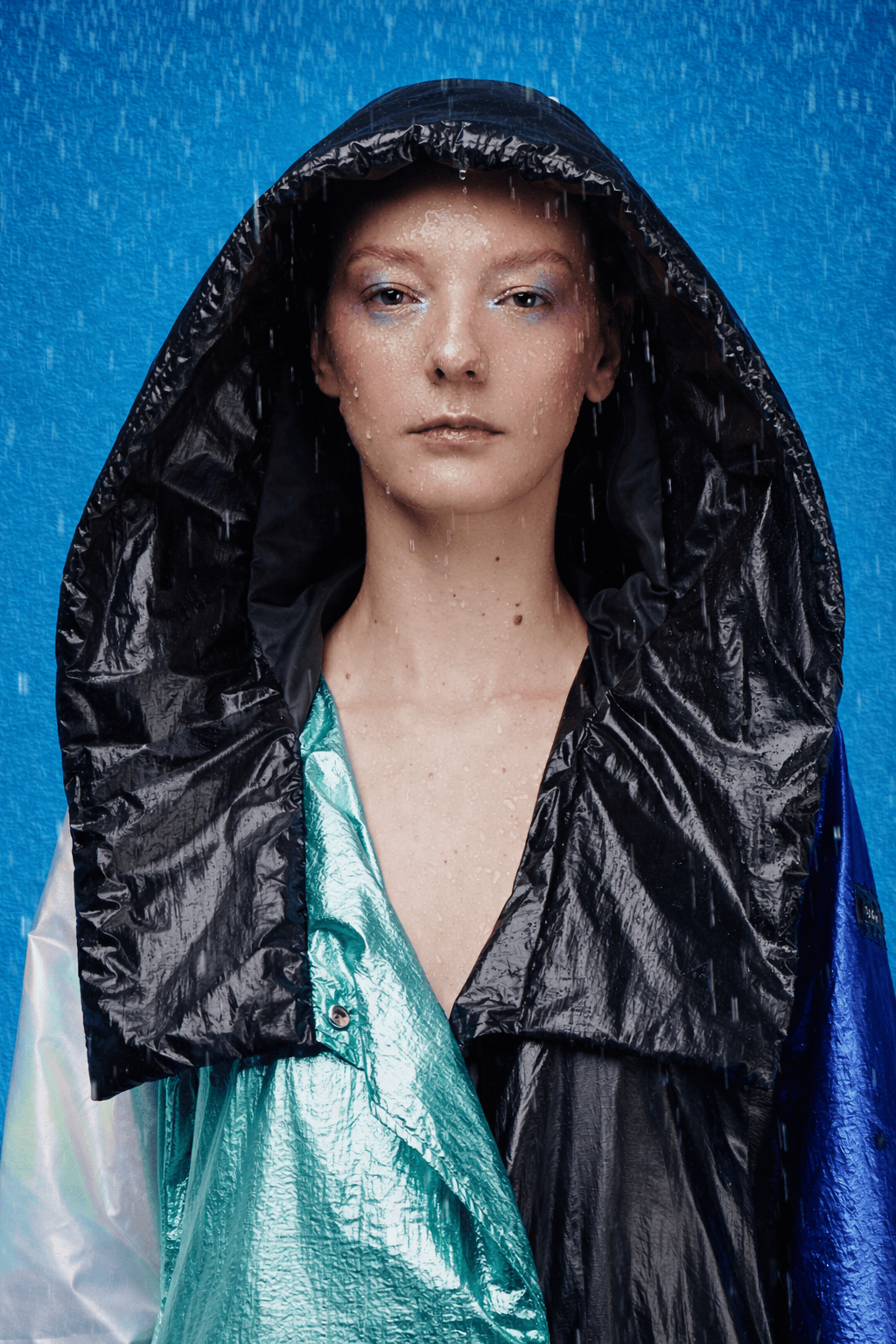 metallic-overcoat-blue-3