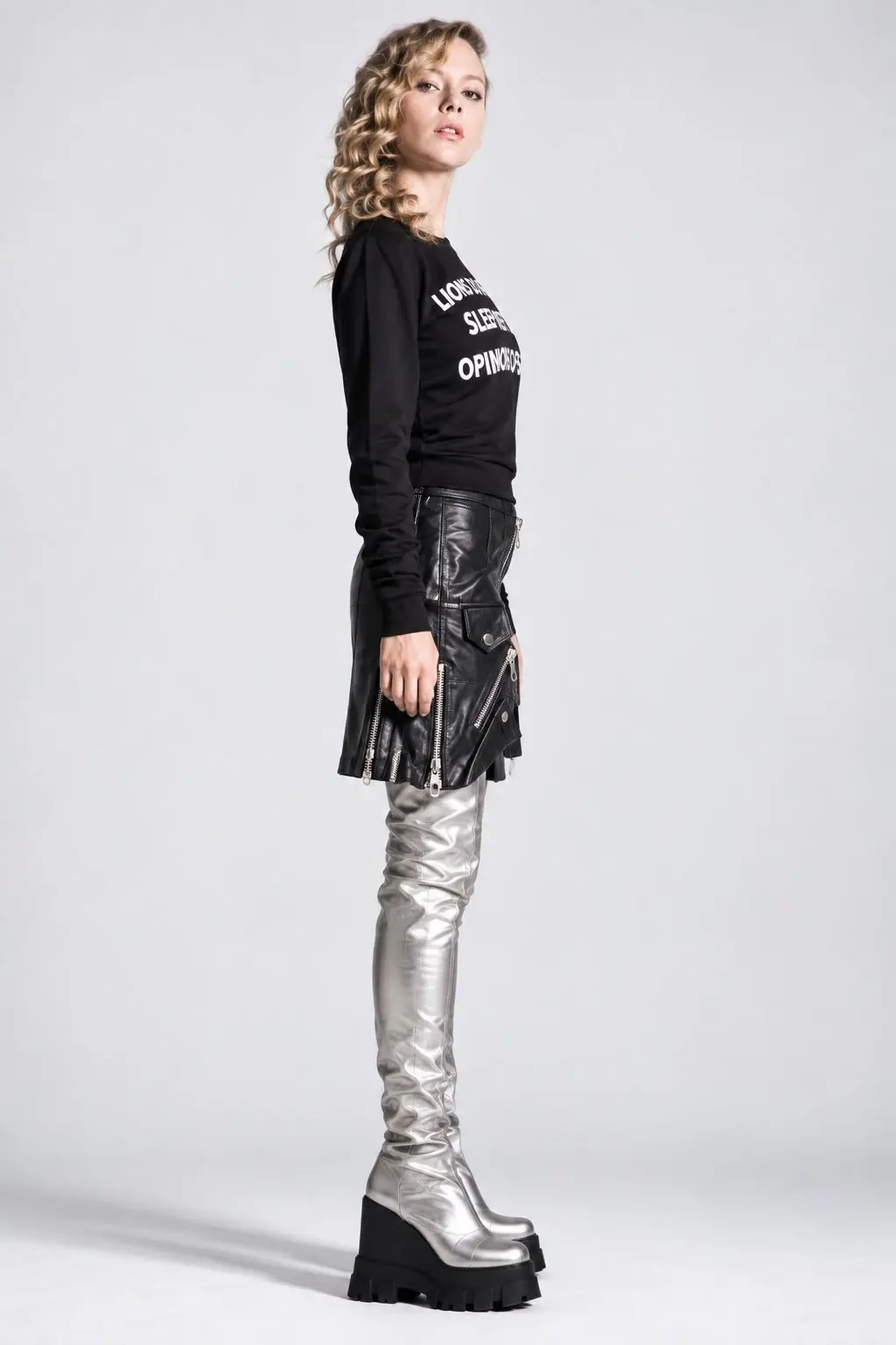 falda biker rebel | falda deconstruida biker | ducky black 🖤⚡⛓️ - Imagen 4