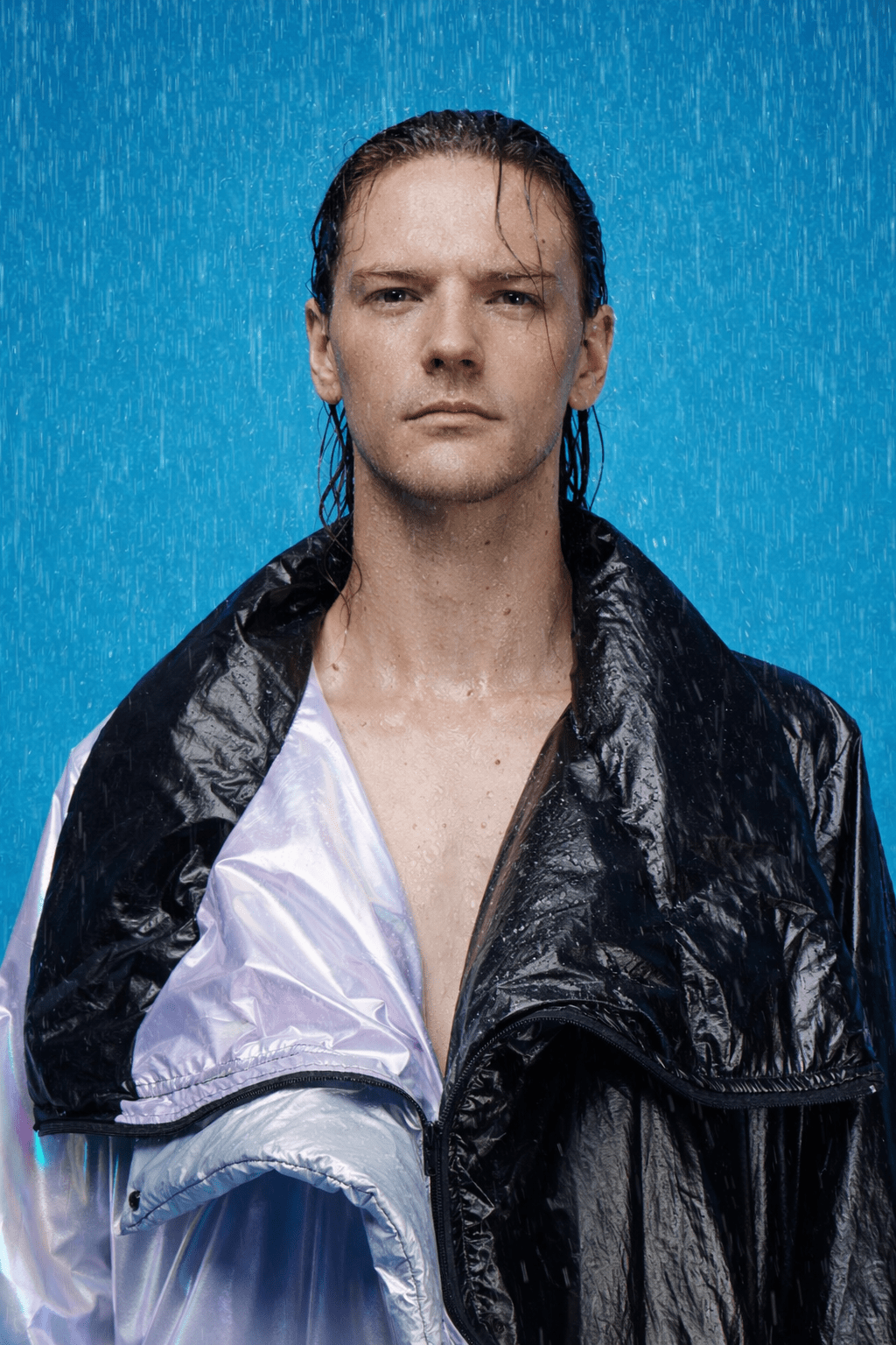 metallic-overcoat-lila-men