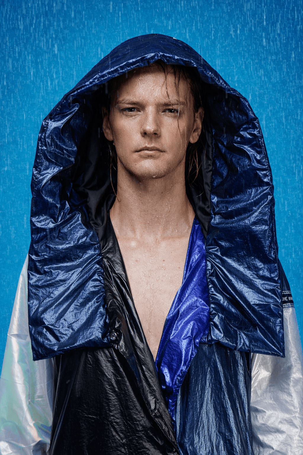 metallic-overcoat-sky-men
