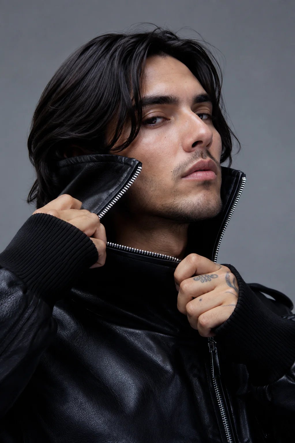 bomber-jacket-replicante-men