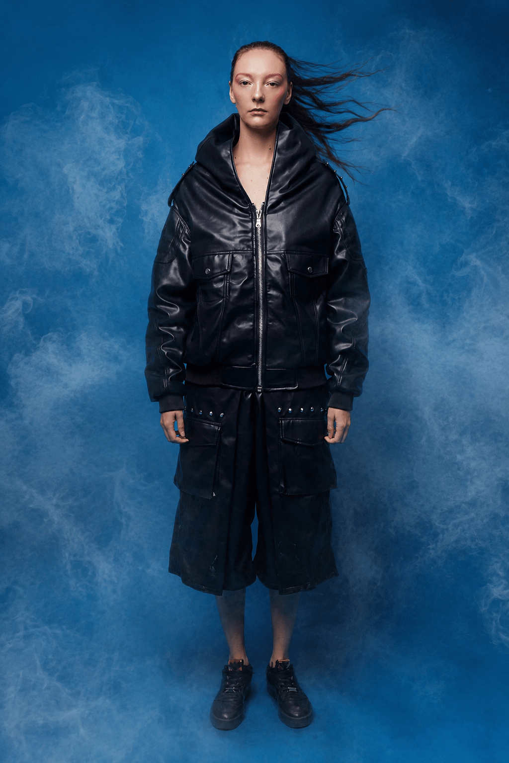 dark-arctic-chaqueta-bomber-oversize-negra-acolchada-en-cuero-vegano-handmade-ducky-black