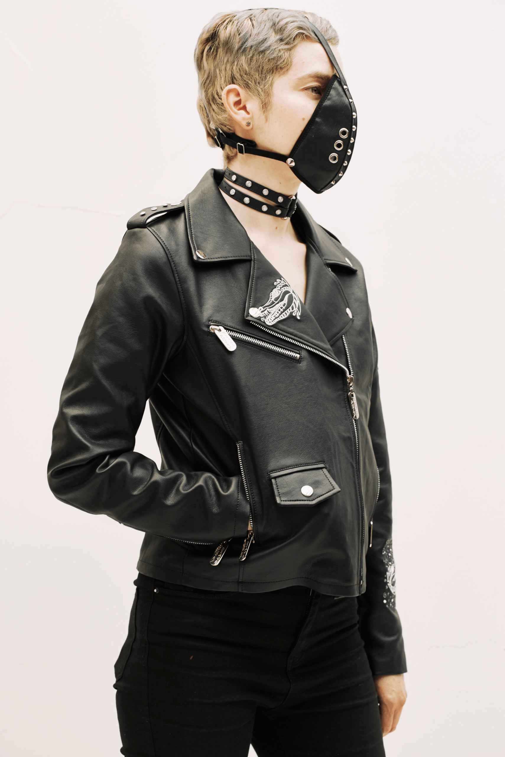 wild-noir-statement-biker-jacket-unisex-handmade-ducky-black-outerwear