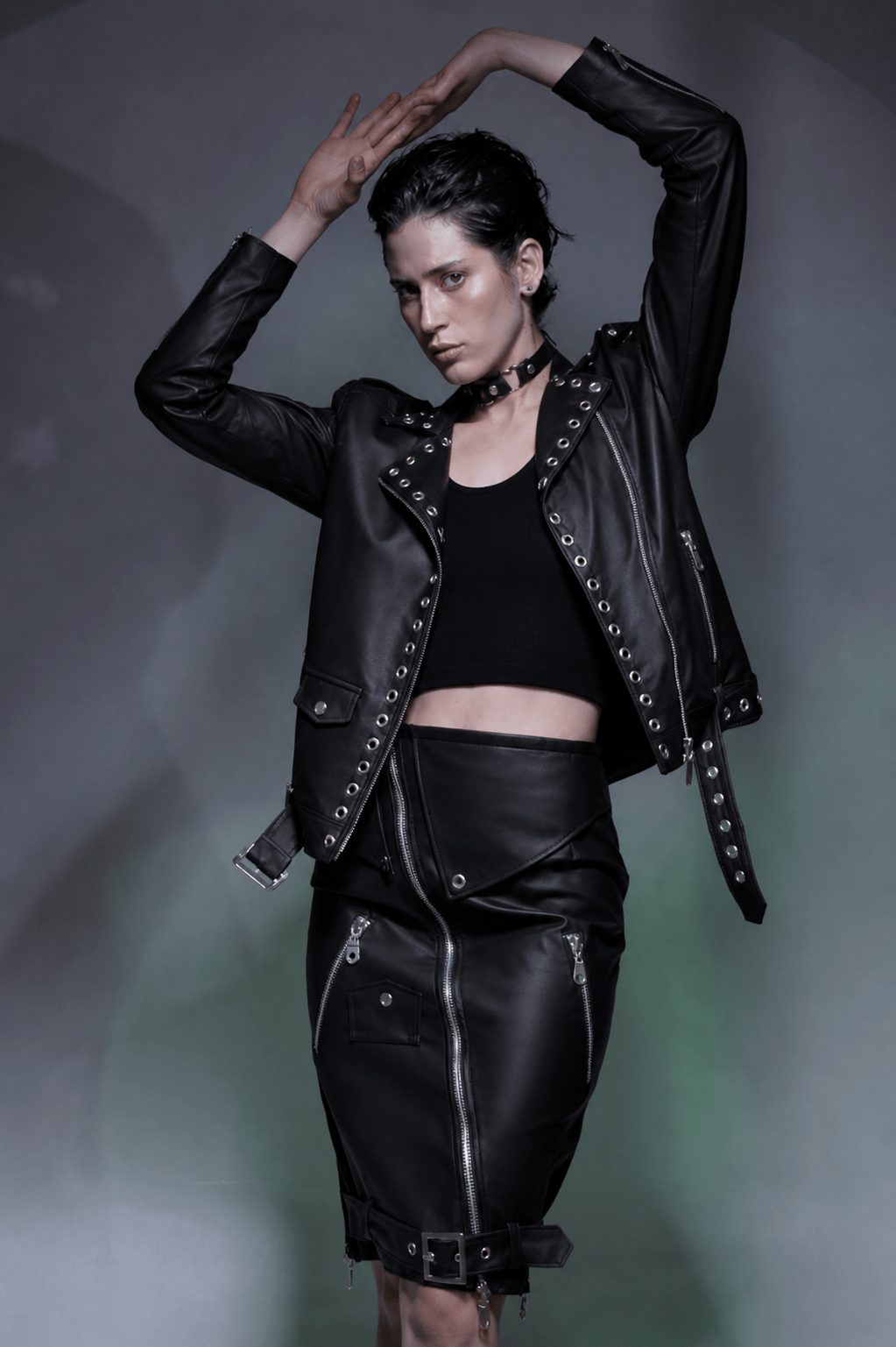midnight-core-chaqueta-biker-unisex-en-cuero-cuero-vegano-made-to-order-handmade-ducky-black-outerwear