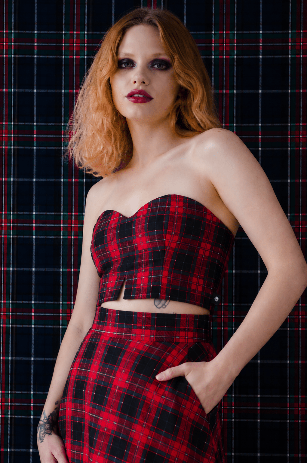 red-queen-corset-escoces