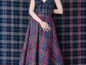 Blue Queen Skirt | Falda Cintura Alta para Mujer con Estilo Rock Chic | Ducky Black