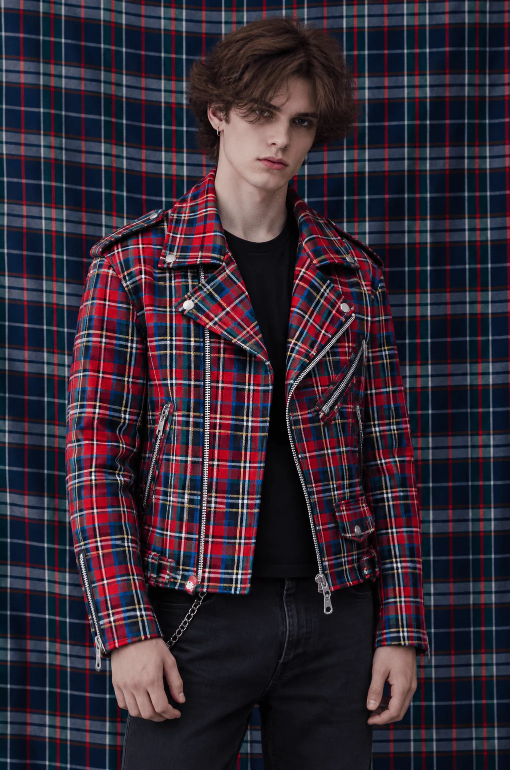 ducky-black-biker-bloody-red-chaqueta-biker-en-pano-rojo-ducky-black