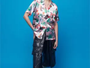 María Mercedes Carranza | Hawaiian shirt | Ducky Black